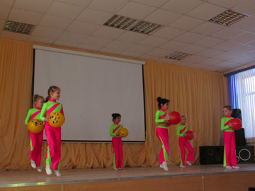 festival-tantsevalnoj-aerobiki-vesnushki5